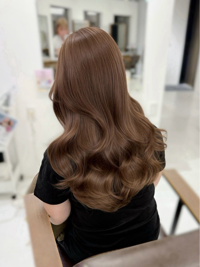 ロング koharu / 梅田茶屋町のヘアスタイル