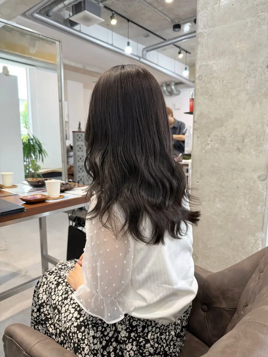 セミロング カラー カット ヘアカラー トリートメント カイリ /レイヤーカットのヘアスタイル