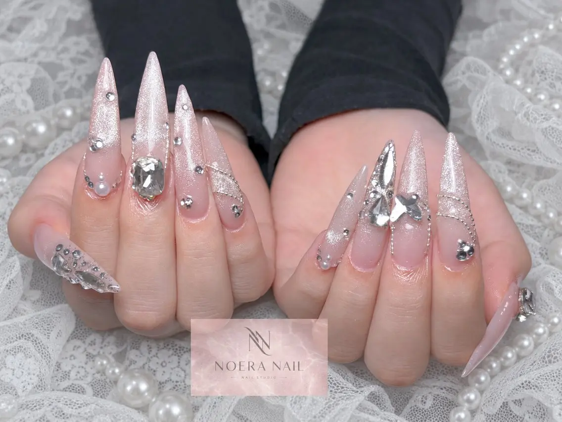 ネイル べっ甲ネイル ボルドー 長さ出し ハロウィン 韓国ネイル ハンドネイル ハンドケア NOERA NAIL チップ長さ出し大塚店のネイルデザイン