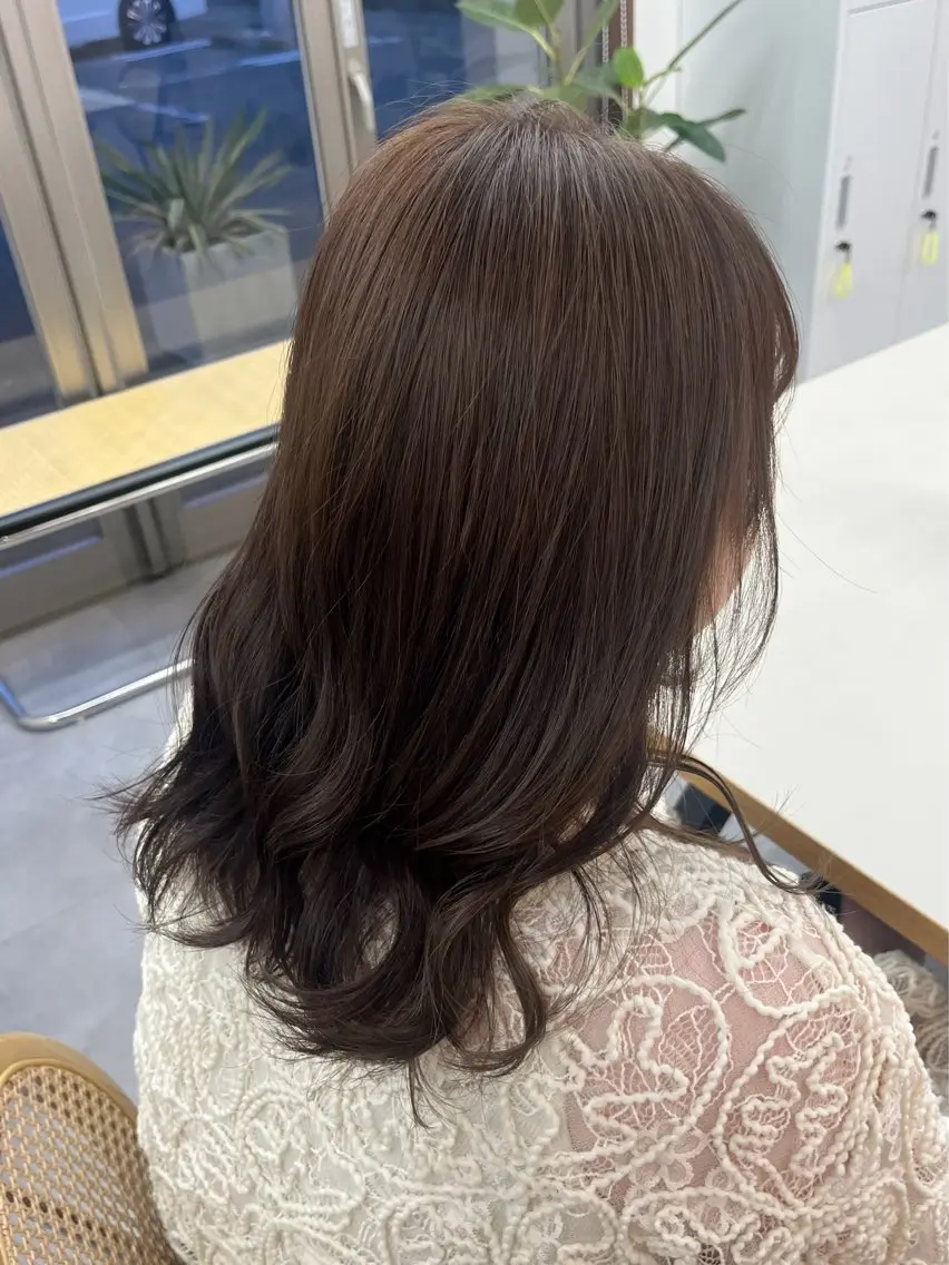 セミロング カラー ブラウンカラー マロンブラウン ヘアカラー トリートメント 駒場 まといのヘアスタイル