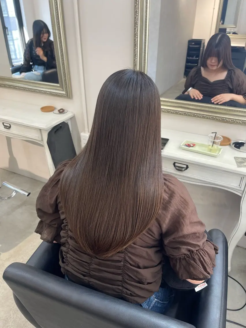 ロング 平井 よし乃のヘアスタイル