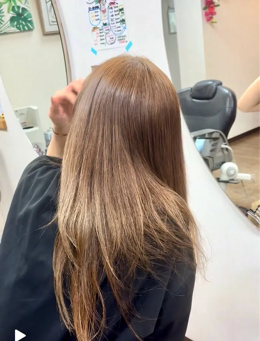 ロング カラー 松村 ゆうのヘアスタイル