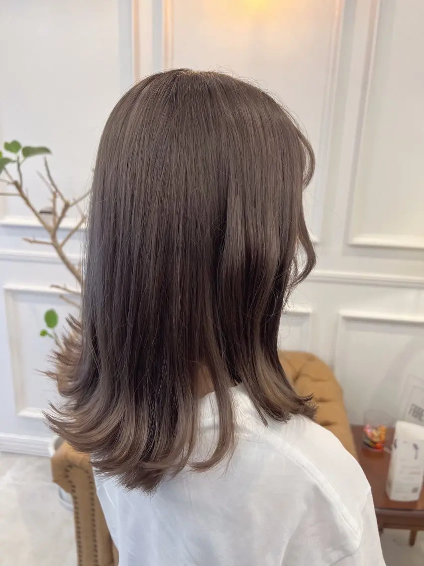 ミディアム SANA推し美容師 CHISA🍒のヘアスタイル