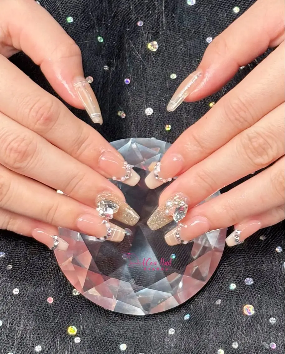 ネイル 桜ネイル 長さ出し フラワーネイル フレンチネイル ジェルネイル ハンドネイル ACon NailSalonのネイルデザイン