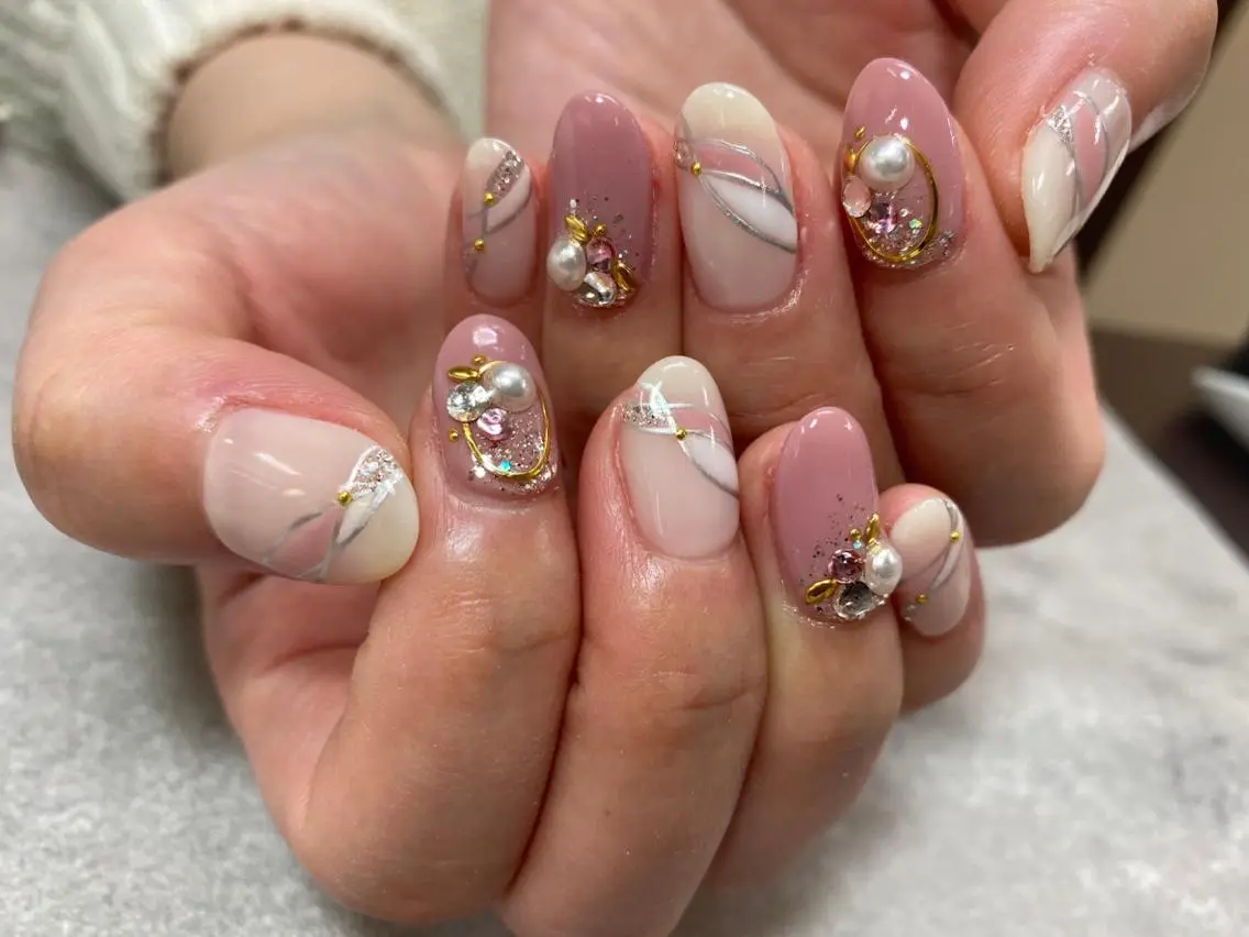 ネイル ピンク ハンドネイル ハンドケア FASTNAIL PLUS 新宿店のネイルデザイン