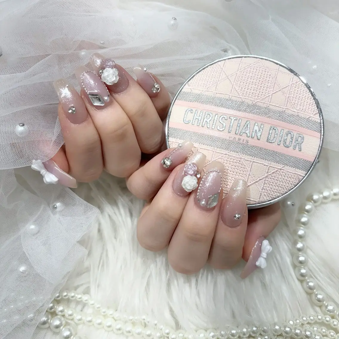 ネイル ハンドネイル Lumignon_ Ayuko𝜗𝜚のネイルデザイン