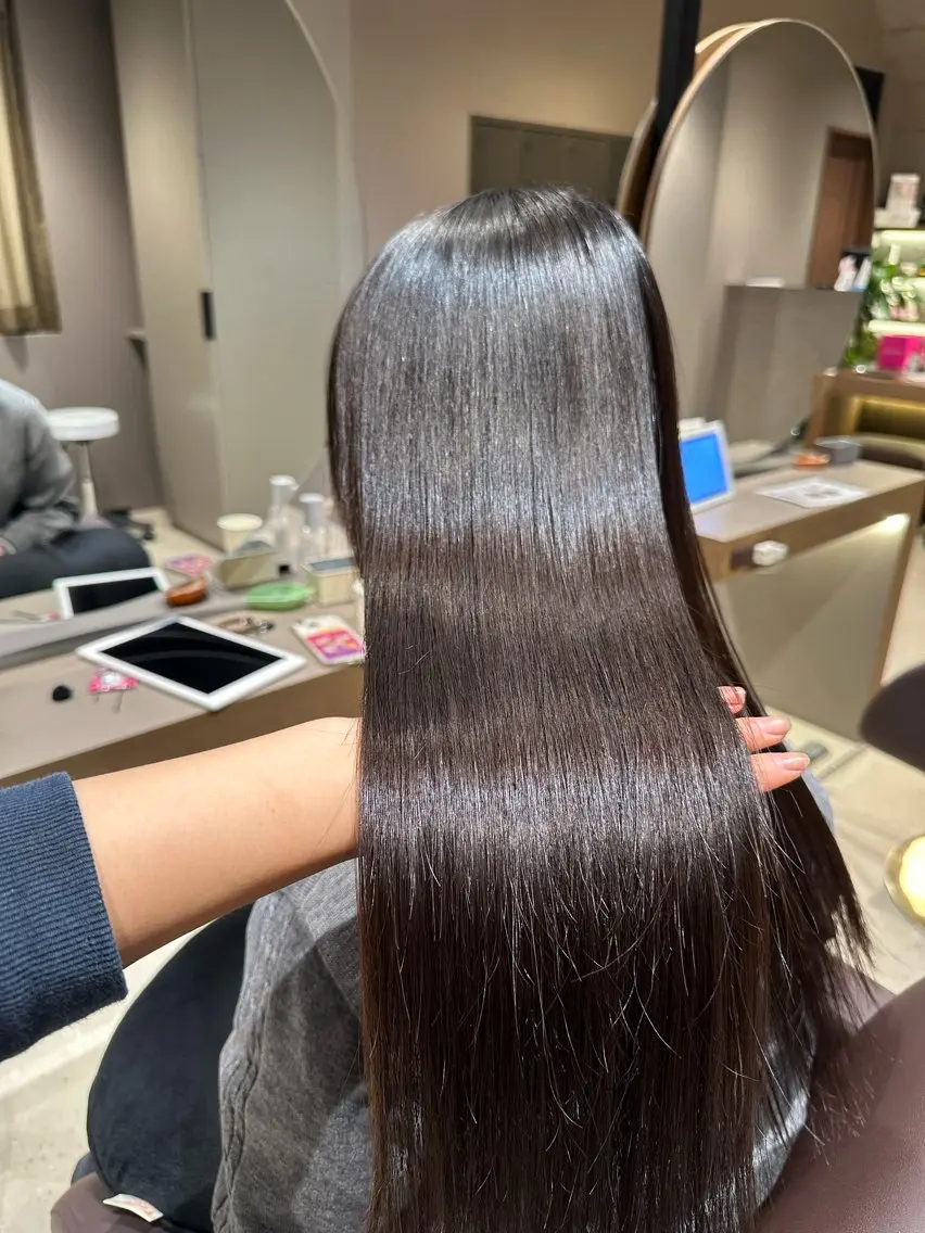 縮毛矯正 🖤ྀི渡邉 あみか🖤ᩚのヘアスタイル