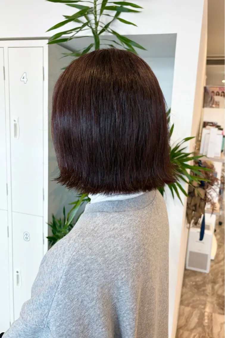 ミディアム カラー 切りっぱなしボブ ブラウンカラー ピンクカラー ピンクブラウン ボブ 暖色カラー/ ヘアセット🌛櫻井舞のヘアスタイル