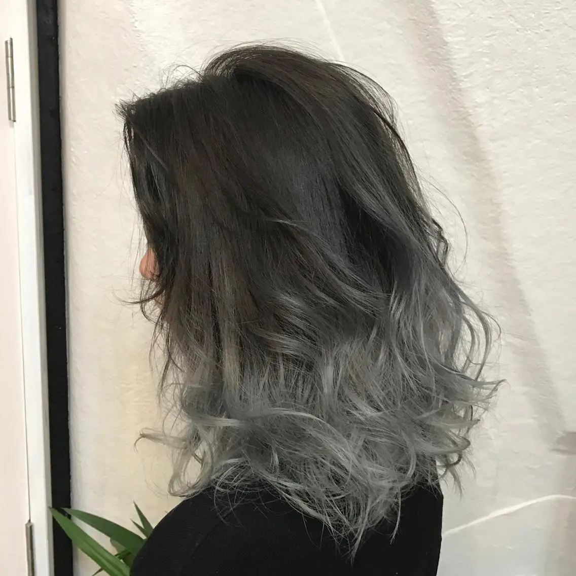カラー アッシュ ブリーチ グラデーションカラー ホワイトアッシュ K-POP好き美容師 🇰🇷Kai.Yのヘアスタイル