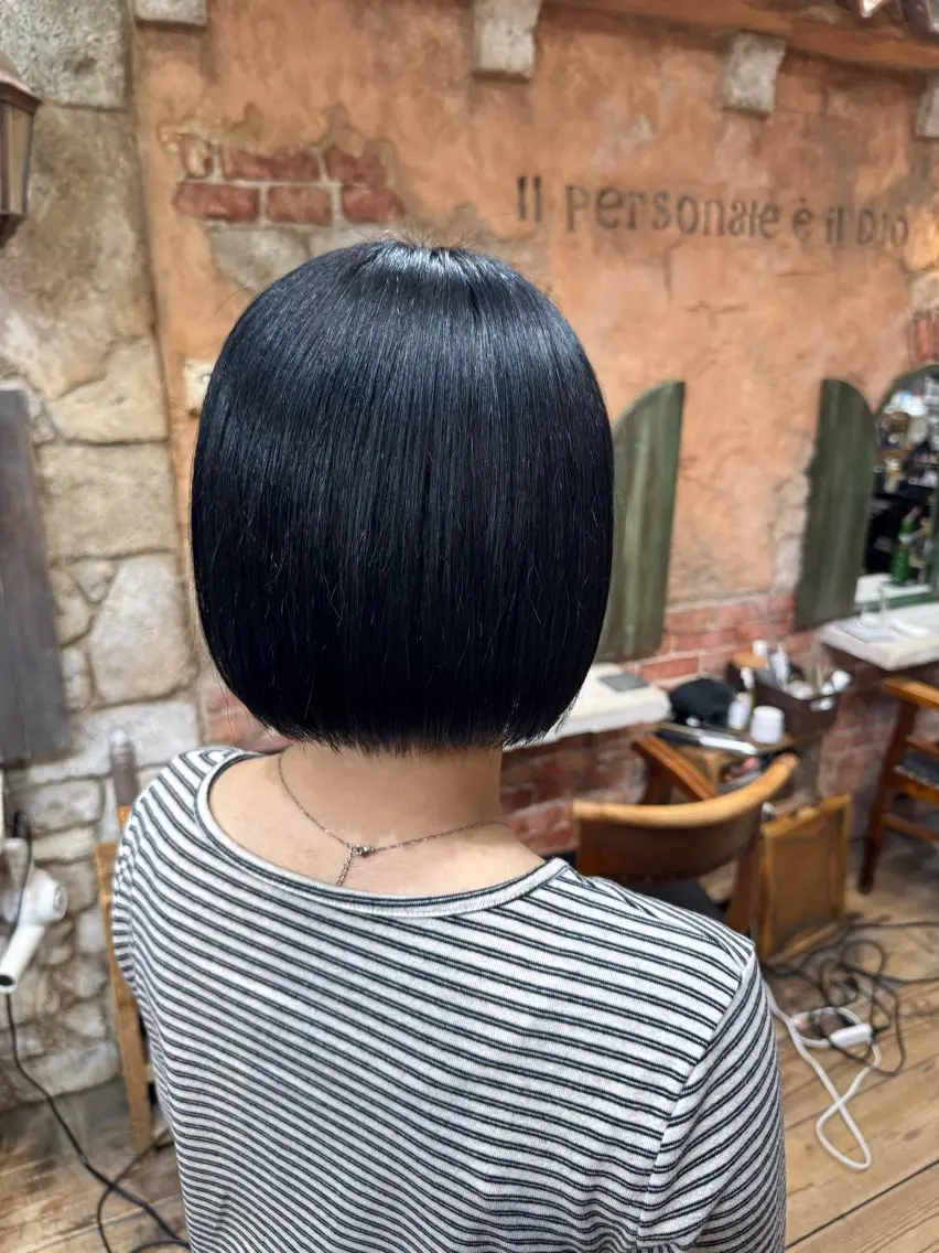 ショート 小顔カット カット ヘアカラー 髪質改善/透明感 カラー高山奈夕のヘアスタイル