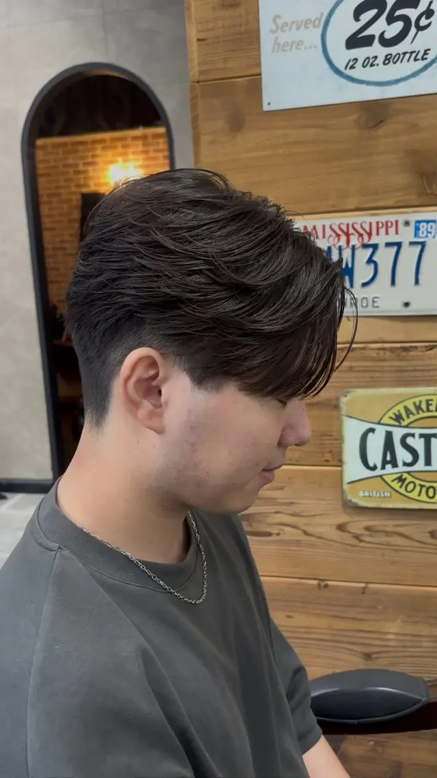 ショート パーマ メンズ フェザーパーマ メンズパーマ カット パーマ hack 佐藤龍空のヘアスタイル