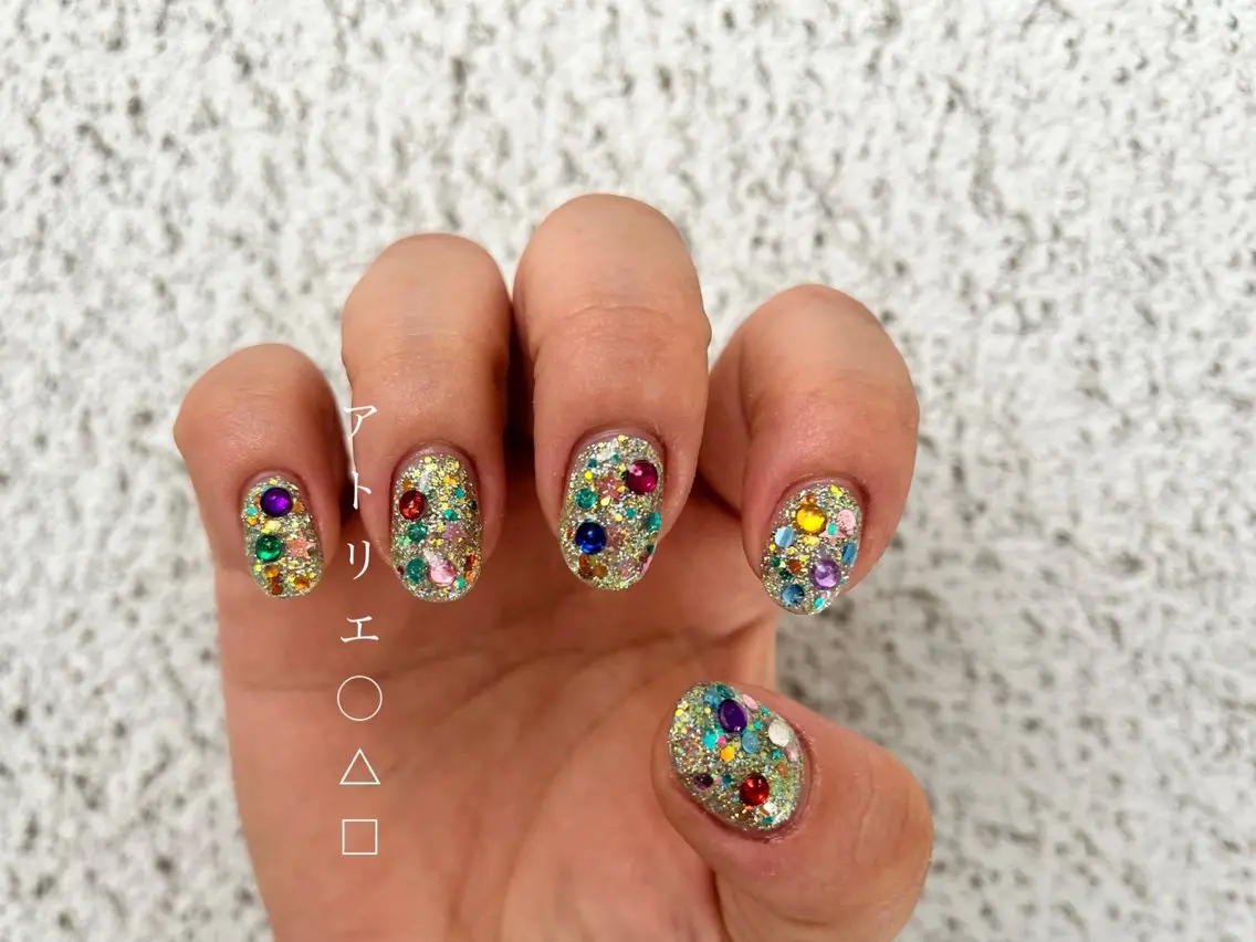 ネイル ハンドネイル アトリエ ○△□のネイルデザイン