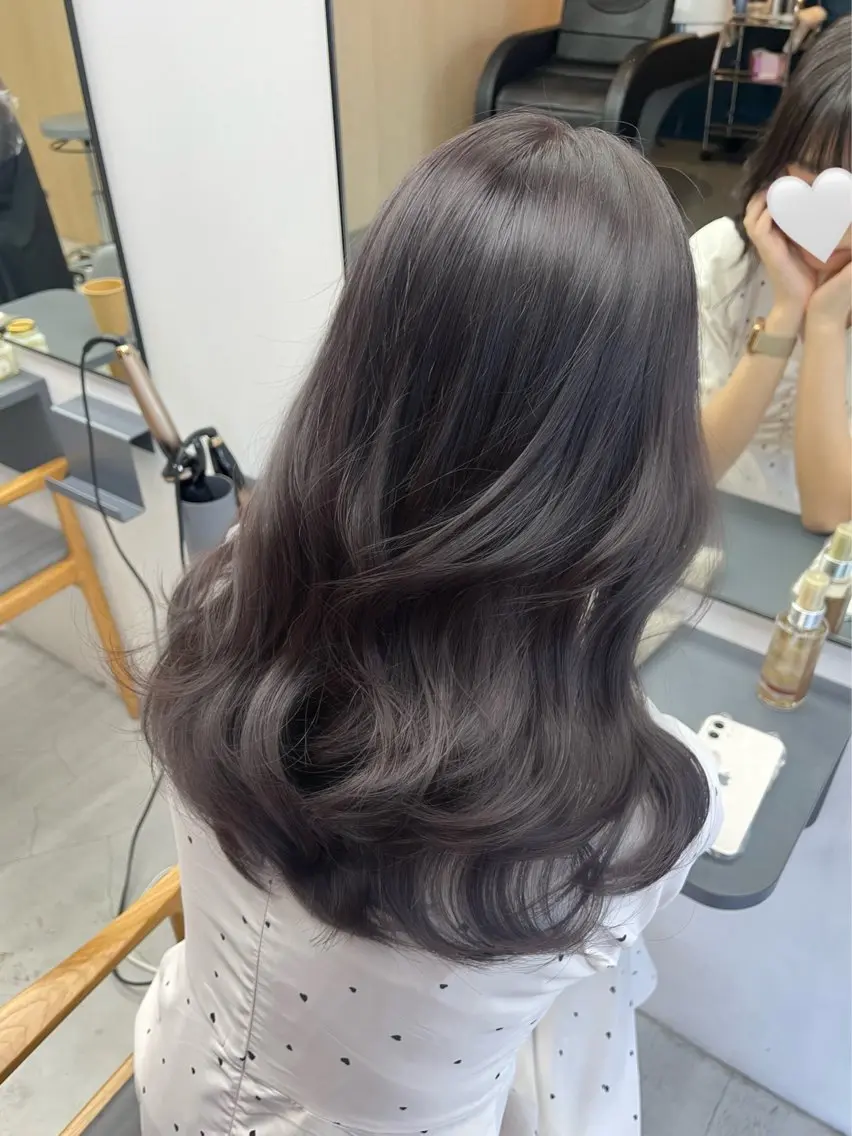 ロング カラー 透明感カラー ayaka♡ 柔らかカラーのヘアスタイル