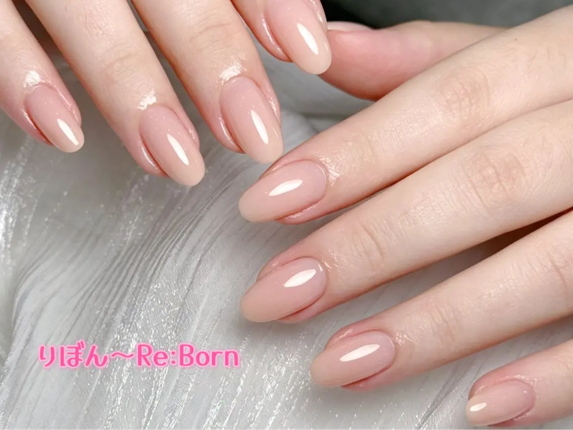 ミディアム ハンドネイル りぼん Re:Bonrのネイルデザイン