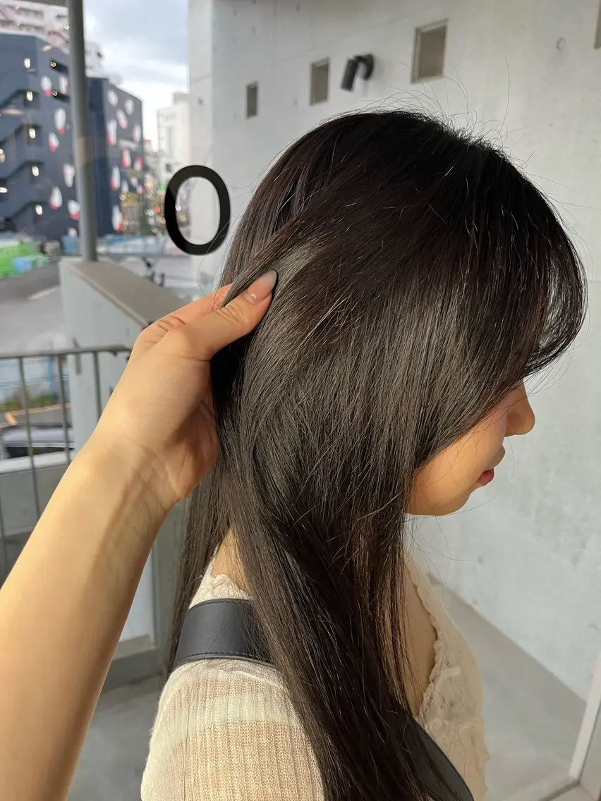 カラー ラベンダーカラー ラベンダーグレー 透明感・艶カラー 🩵miaのヘアスタイル