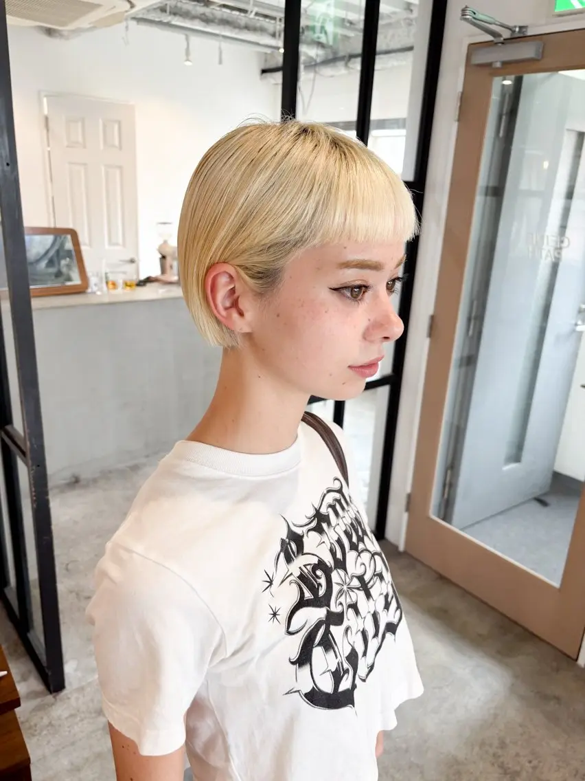 ショート カラー ボブ ワイドバング カット ヘアカラー Takuma Suzuki中目黒のヘアスタイル