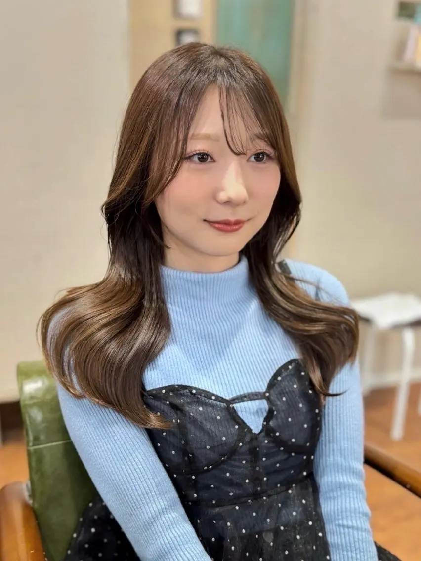 セミロング くびれヘア サイドバング カット ヘアカラー トリートメント 【韓国レイヤー】 MITSUI🇰🇷のヘアスタイル