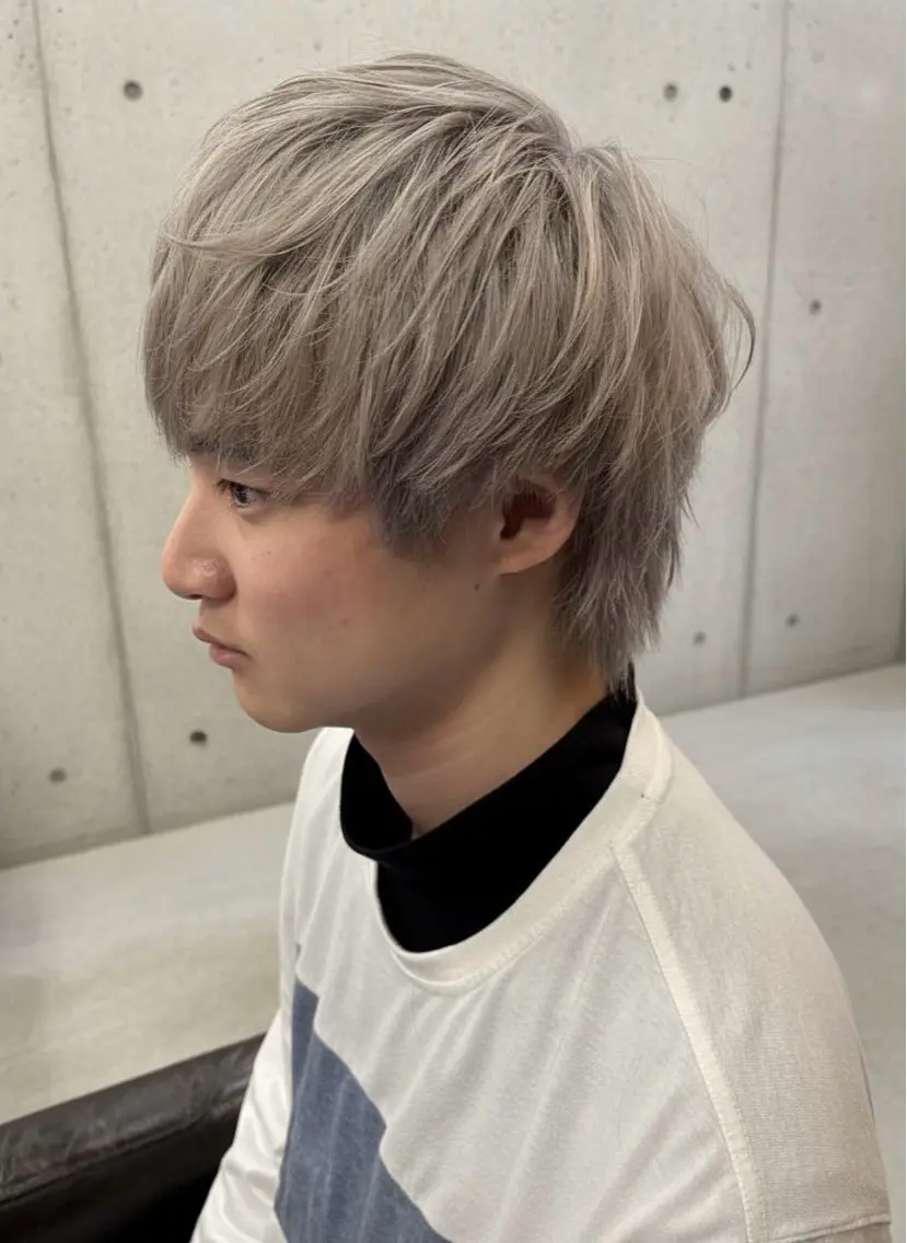 カラー メンズ グレージュ ヘアカラー トリートメント グレージュ達人/赤み 消し/ブリーチ/岩崎のヘアスタイル