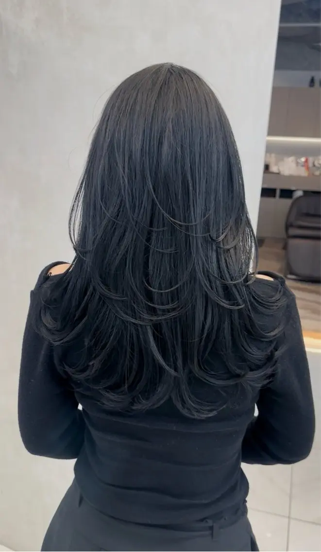 ロング カラー ブリーチ ケアカラー ブリーチなしカラー 髪質改善 韓国風ヘア カット ヘアカラー パーマ トリートメント 韓国風レイヤーカラー ライムのヘアスタイル