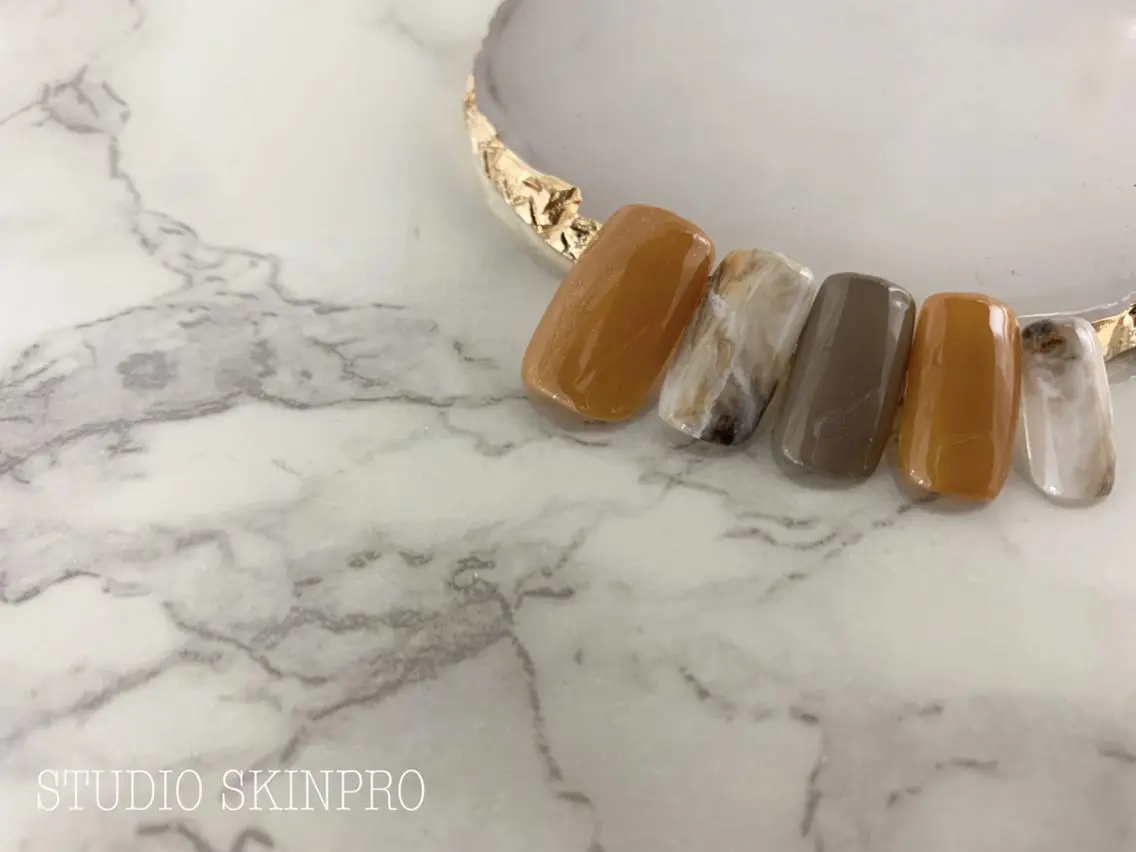 ネイル ハンドネイル Nail 予約受付スキンプロのネイルデザイン