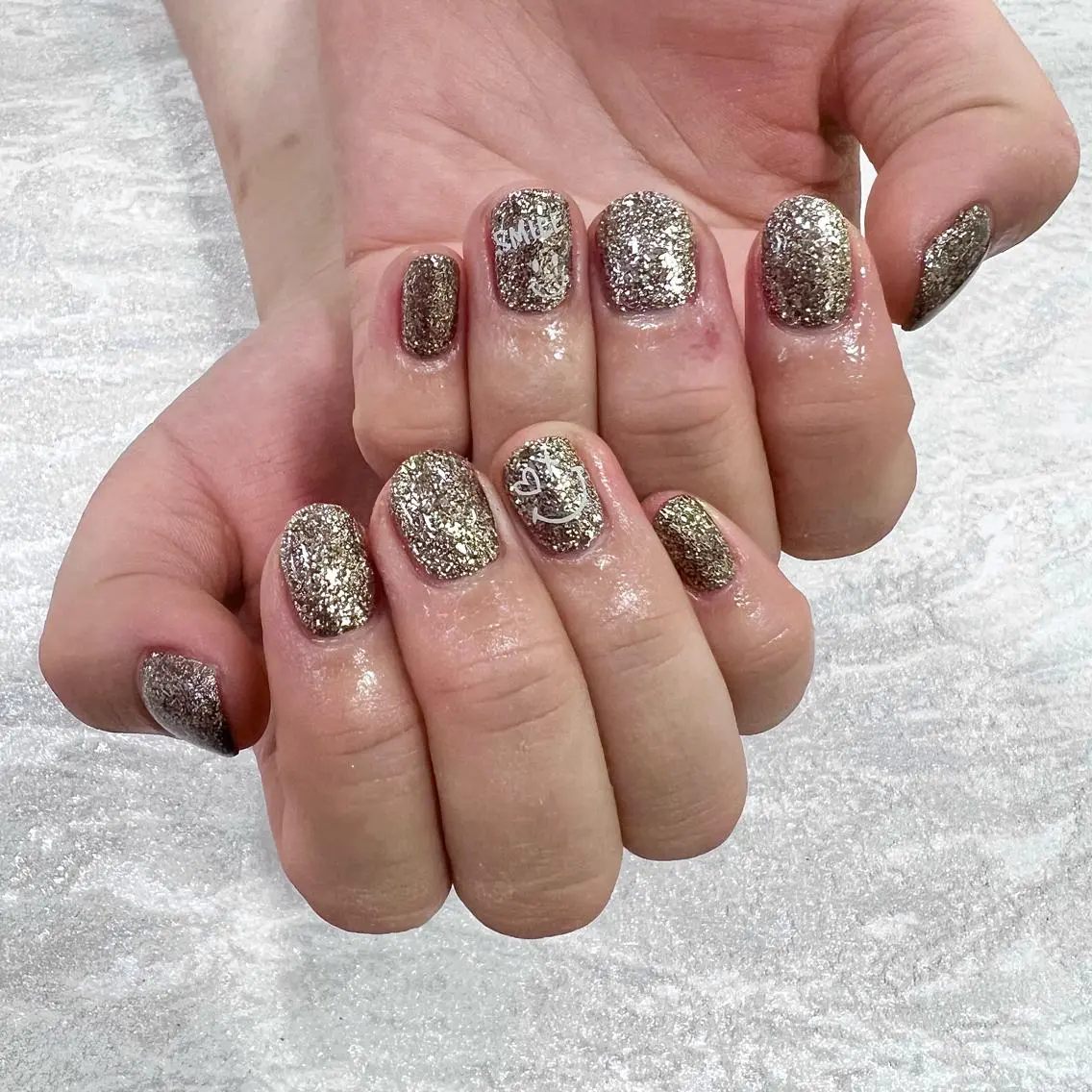 ネイル NAIL303 🛼 SHIORIのネイルデザイン