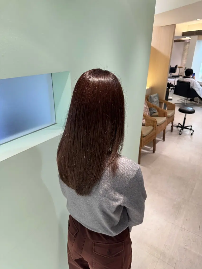 セミロング トリートメント あおき りゅうせいのヘアスタイル