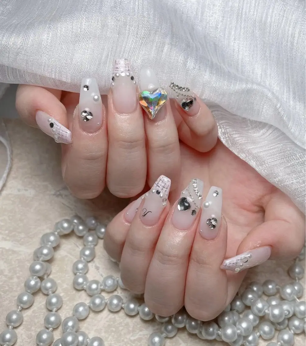 パーマ ニュアンスパーマ ハンドネイル ハンドケア For you. Nail Salonのネイルデザイン
