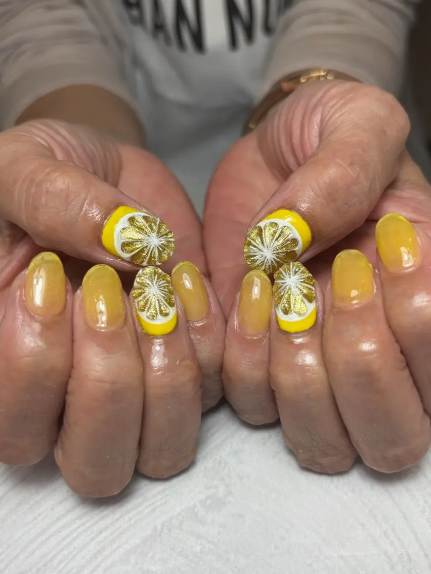 ネイル ハンドネイル CHERILY SAKURAのネイルデザイン