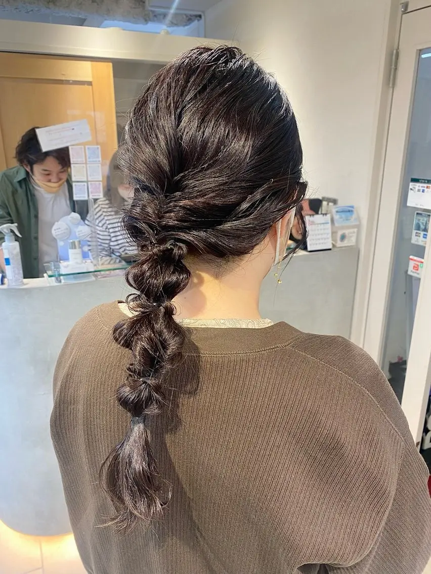 ロング ヘアアレンジ 結婚式・ブライダル Aya　ブリーチなし 🌱　ダブルカラーのヘアスタイル