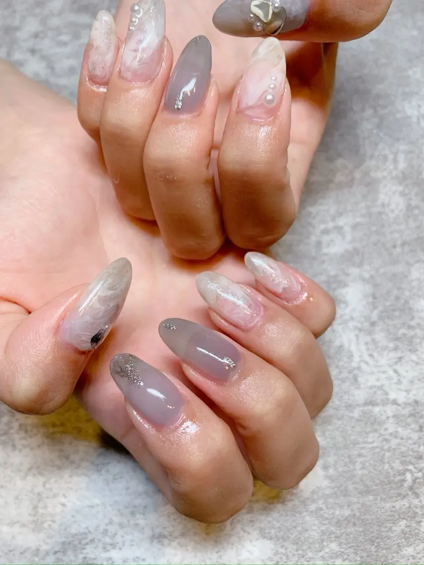ネイル アートネイル ジェルネイル グラデーション キラキラネイル ラメ(グリッター) claire. nailのネイルデザイン