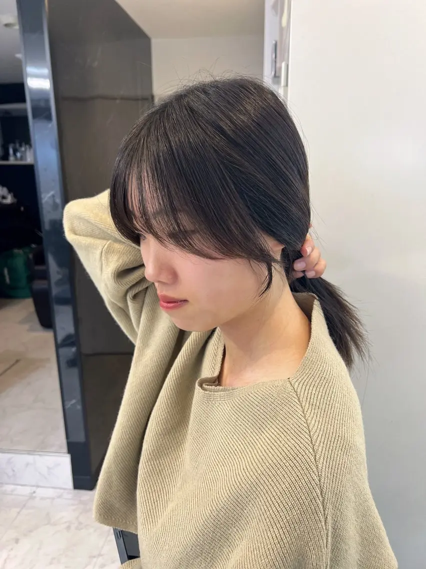 ミディアム カラー 顔周りカット カット ヘアカラー トリートメント ✨レイヤー/髪質改善 /縮毛矯正✨ナカムラのヘアスタイル