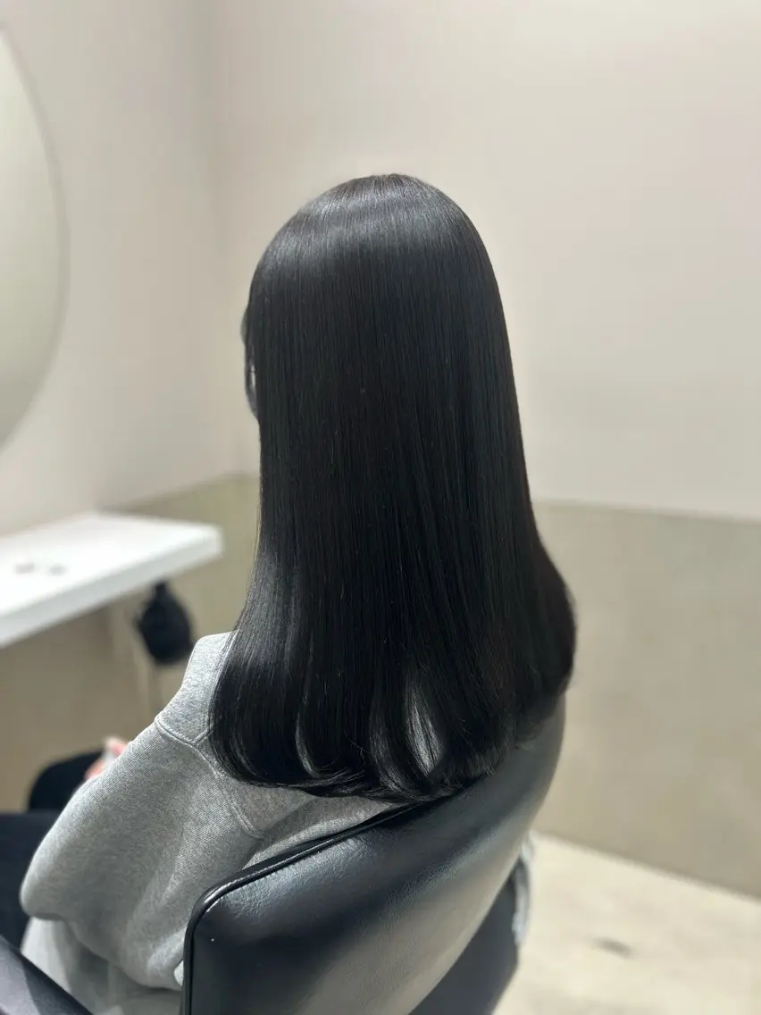 セミロング カラー ヘアアレンジ ヘアカラー トリートメント mai🍑暖色カラー /レイヤー💖のヘアスタイル