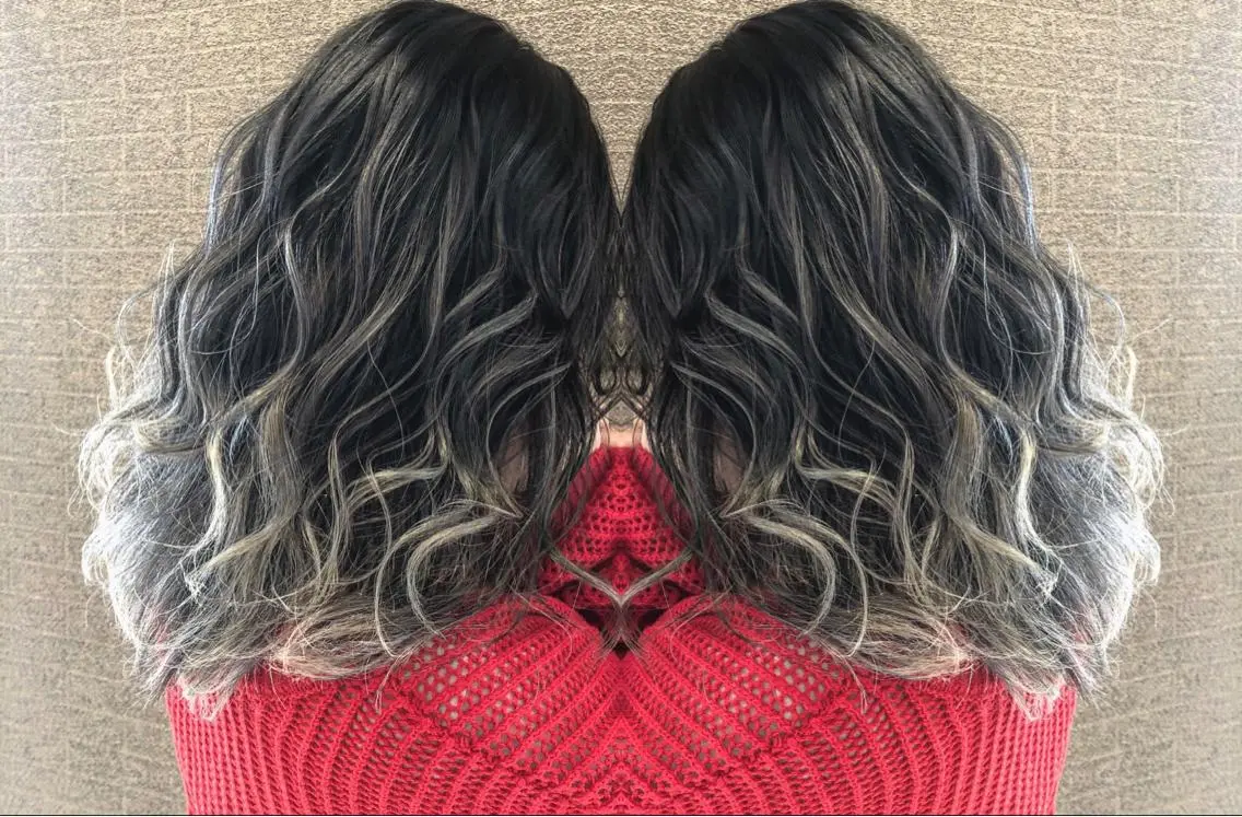 ミディアム カラー ヘアアレンジ バレイヤージュ デザインカラー ハイライトカラー ハイライト レイヤーカット アンドウ ユウ/ レイヤーカット/韓国のヘアスタイル