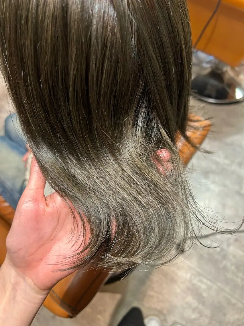 ミディアム カラー ブラウンカラー オリーブブラウン HARE nene🐿🍡のヘアスタイル