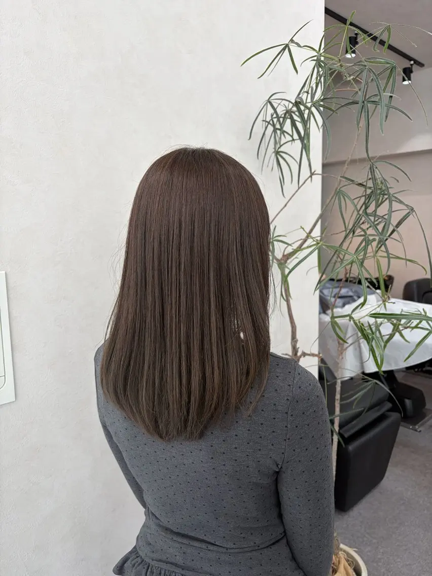 ミディアム カラー カット ヘアカラー トリートメント 🍐透明感カラー🍐 レイヤー/ベージュのヘアスタイル
