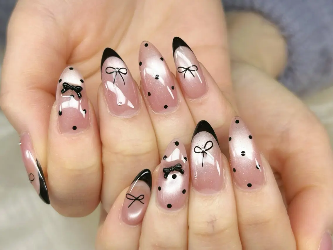 ネイル アートネイル チークネイル 成人式 入学式 長さ出し ハンドネイル Lino Nailのネイルデザイン