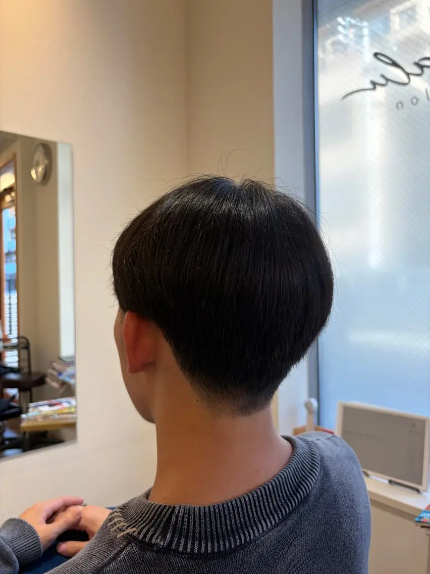 ショート メンズ カット 荒井 茉凜のヘアスタイル