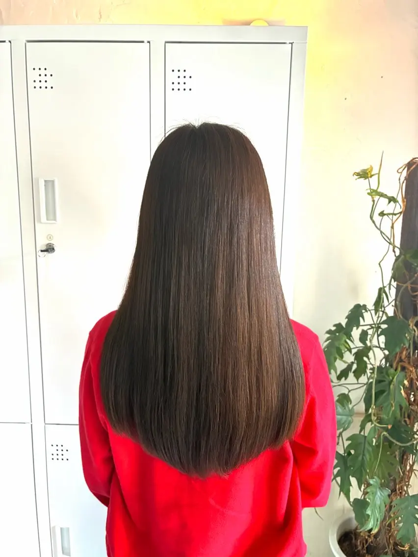 【新規限定】カット+縮毛矯正or髪質改善ストレート+トリートメントの写真