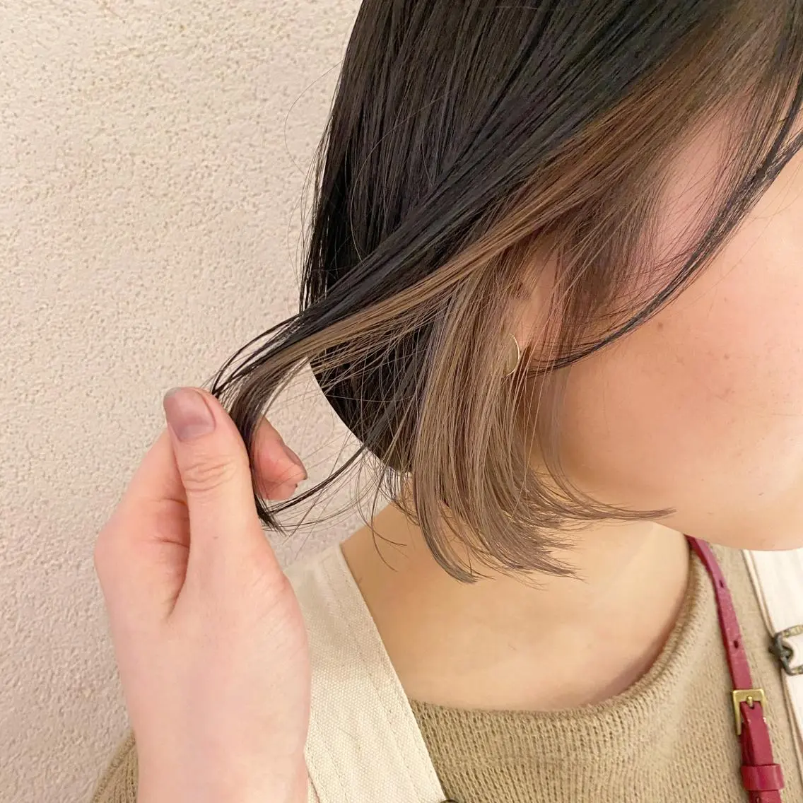 ミディアム カラー ベージュカラー 透明感カラー インナーカラー H梅田 / 811 堀本菜奈のヘアスタイル