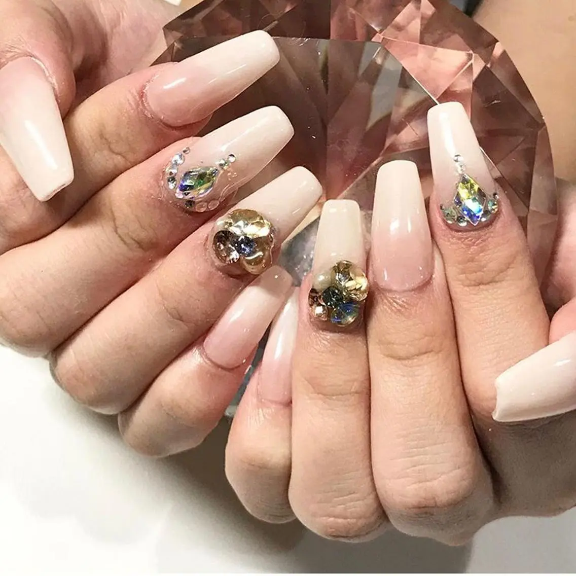 ネイル 渋谷／チップ長さ出し 👑アプレgel-xのネイルデザイン