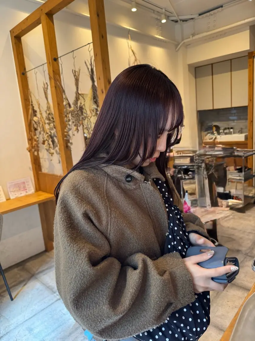 セミロング カラー ラベンダーカラー ラベンダーピンク ピンクカラー カット ヘアカラー トリートメント ENIF 大島 芽生のヘアスタイル