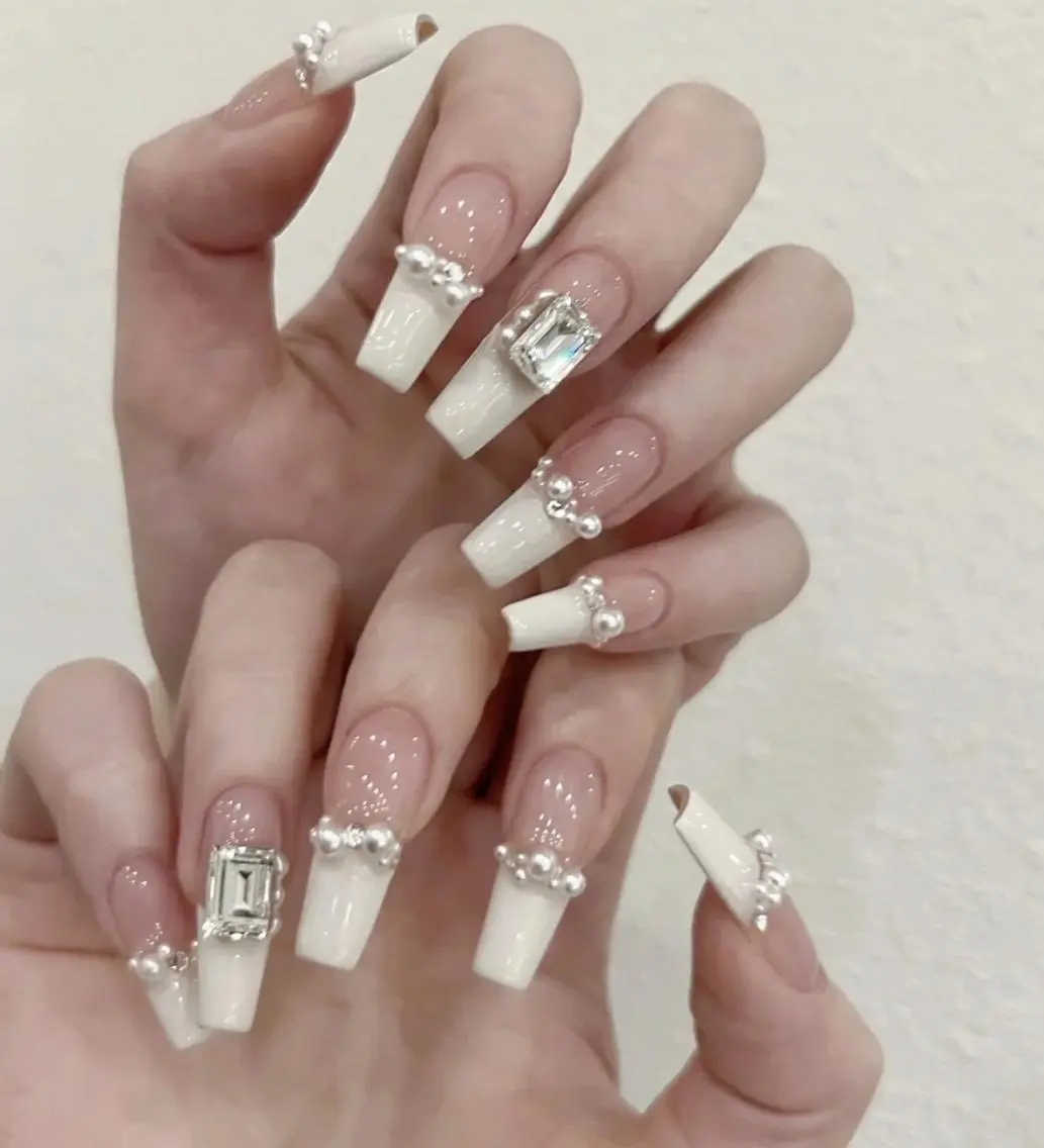 ネイル 🍑 momo_nailのネイルデザイン
