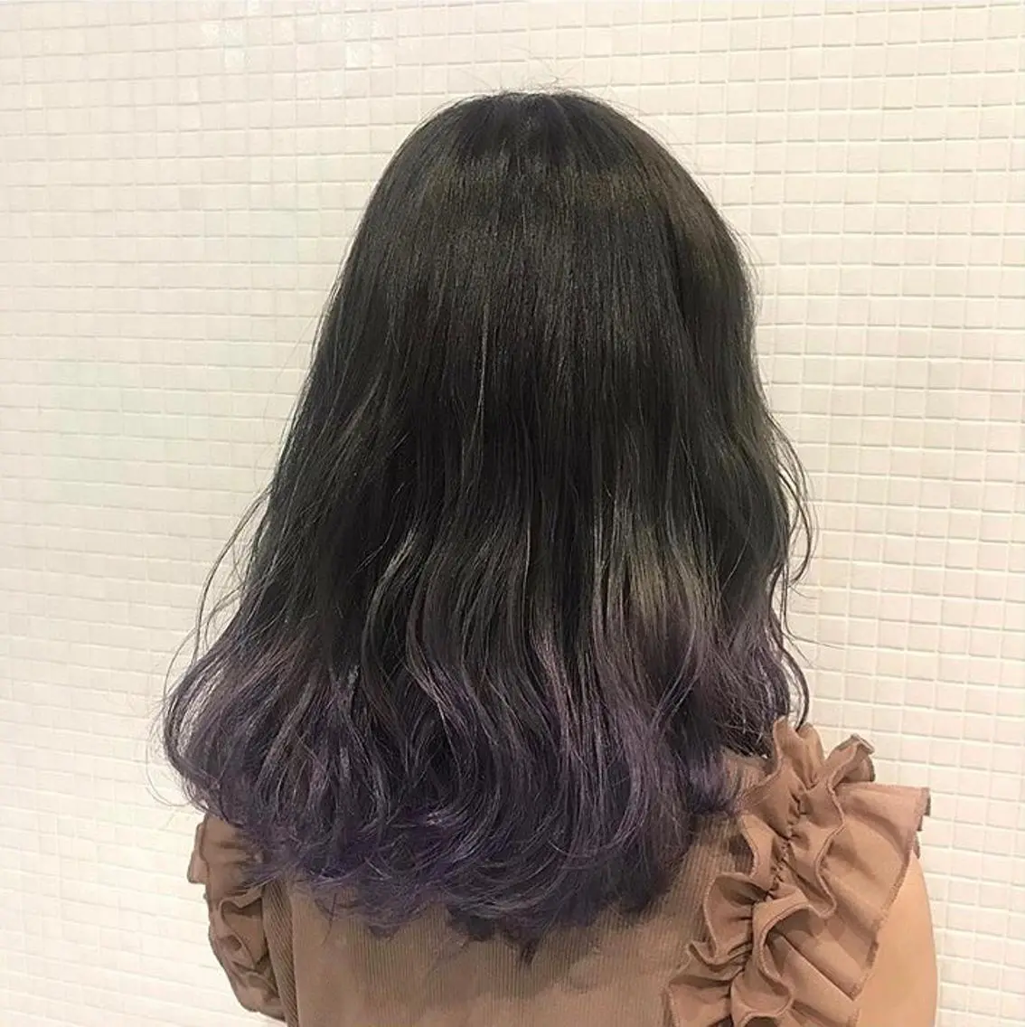 セミロング カラー 大阪ヴィーガンサロン KANAKOのヘアスタイル