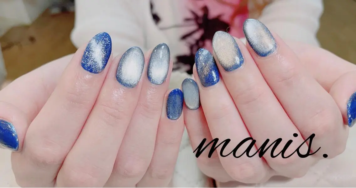ネイル マグネットネイル manis .のネイルデザイン