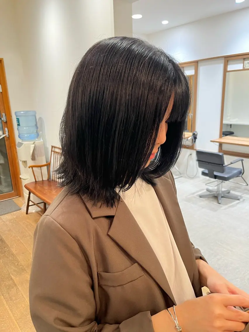 ミディアム カラー ヘアアレンジ 黒髪 ブルーカラー ブルーブラック 透明感カラー カット ヘアカラー トリートメント 無料カットモデル‪✨ ✂️Nanami🌷のヘアスタイル