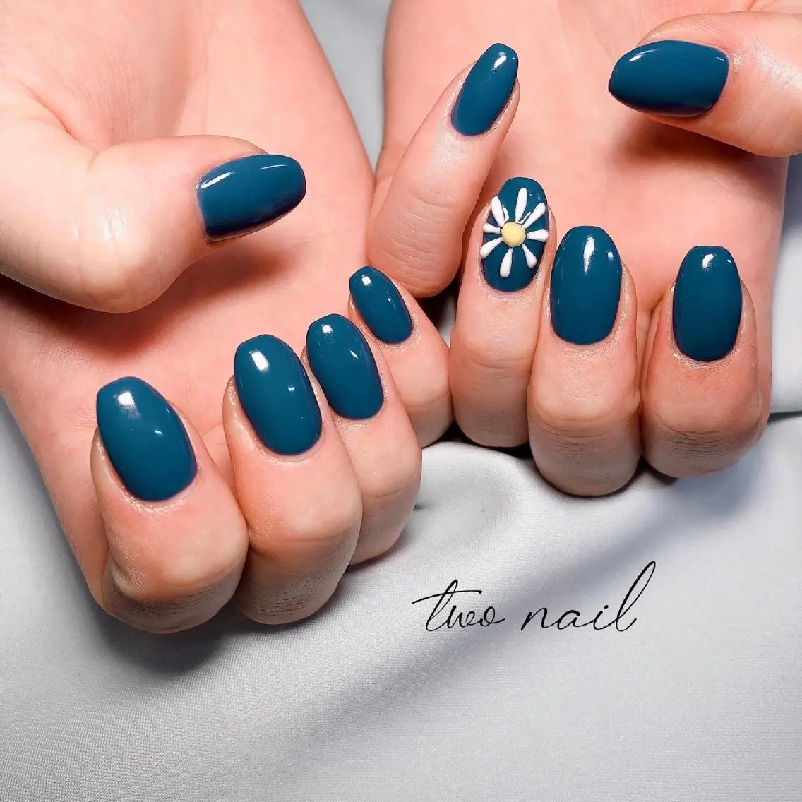 ネイル アートネイル フットネイル ハート ニュアンスネイル ホワイト two nailのネイルデザイン