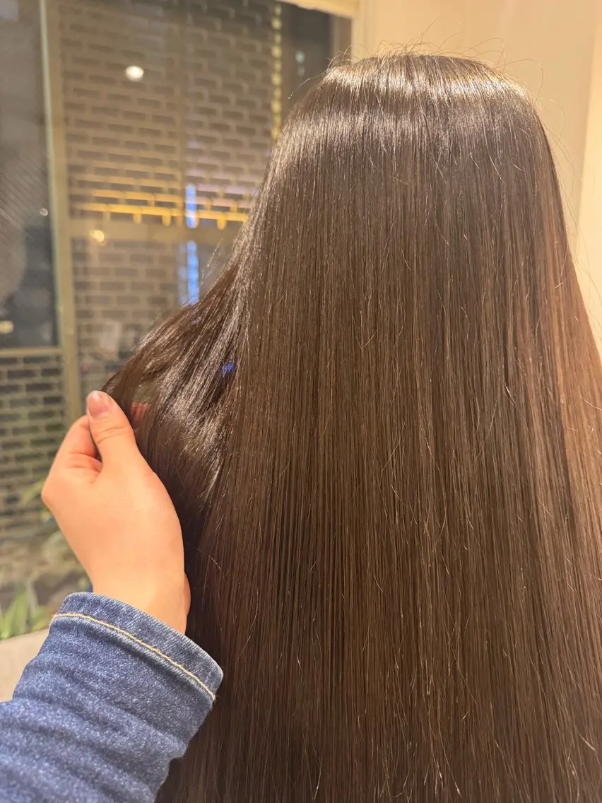 ロング ヘアカラー ホリグチ ルナのヘアスタイル