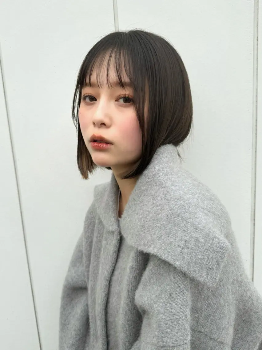 ミディアム カラー ブラウンカラー 透明感カラー ダークブラウン ヘアカラー 透明感カラー│ レイヤーヘア中居美樹のヘアスタイル