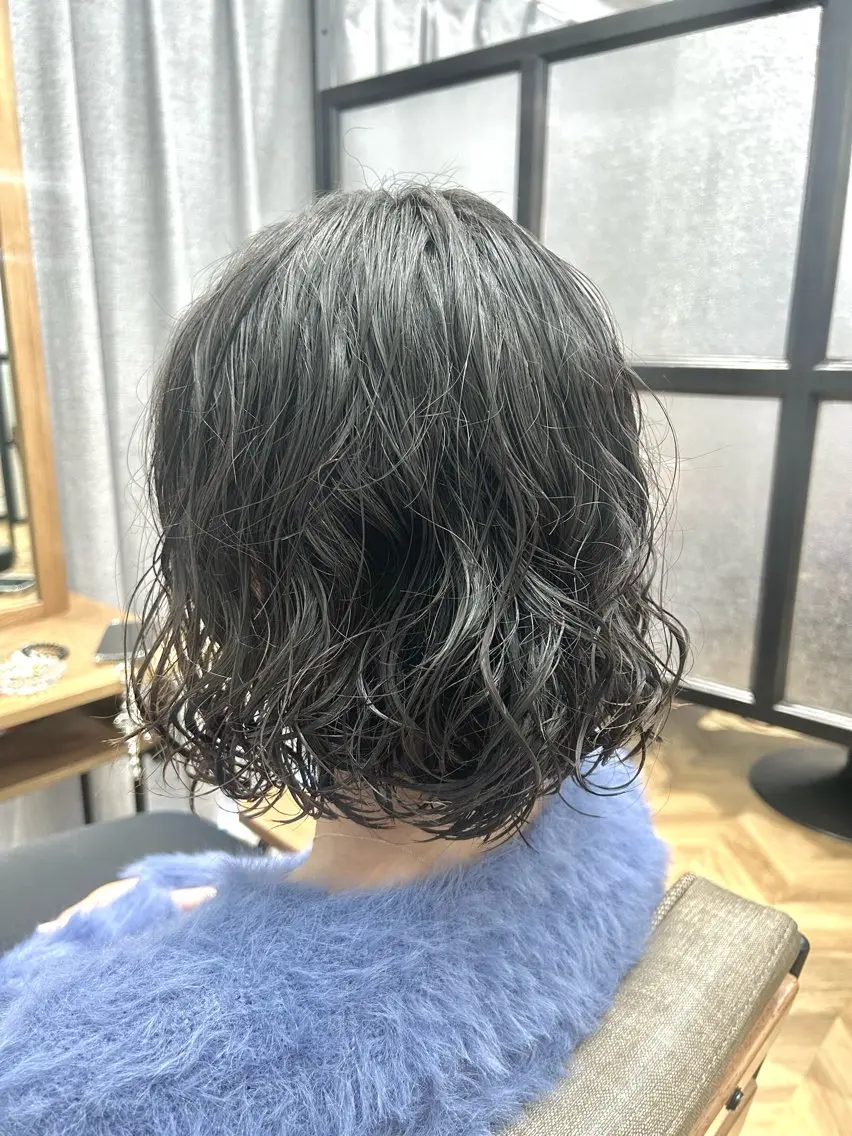ミディアム パーマ ミディアムパーマ ボブ カット パーマ 🪄✨艶髪✨🪄 いわさきのヘアスタイル