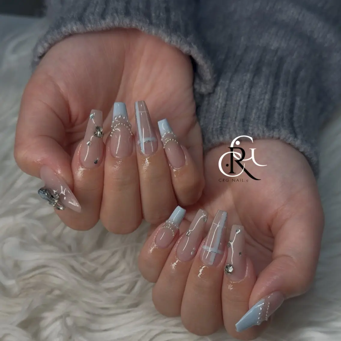 ロング ハンドネイル CRGNAIL EMIRIのネイルデザイン